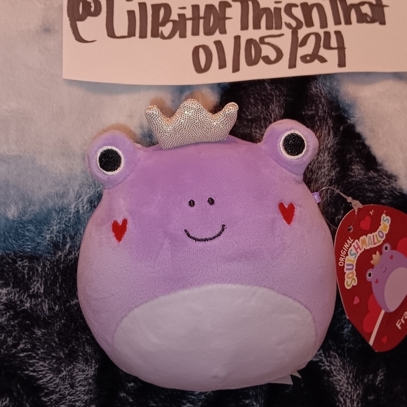 Squishmallow Francine the Frog Heart Cheeks Valentines Day Bundle - Picture 3 of 3